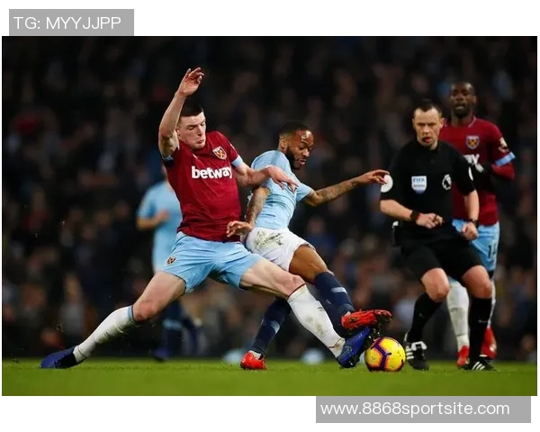 四大豪门争抢阿尔克马尔19岁中场新星斯米特 四大豪门争抢阿尔克马尔19岁中场新星斯米特