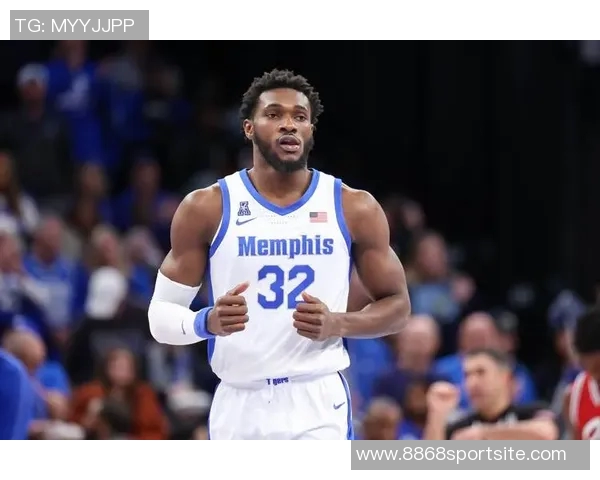 独行侠与几内亚中锋穆萨西塞达成双向合同签约协议