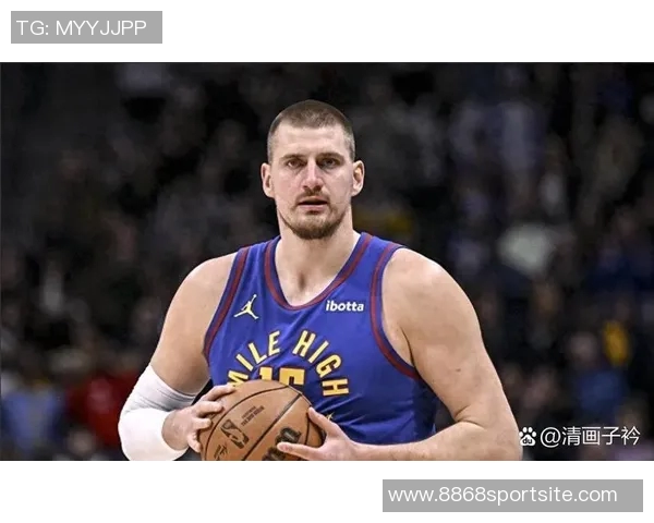 约基奇半场表现惊艳11投7中斩获17分10篮板5助攻1盖帽
