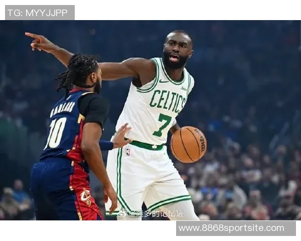 凯尔特人主场对决骑士杰伦布朗状态回暖将全力出战 凯尔特人主场对决骑士杰伦布朗状态回暖将全力出战